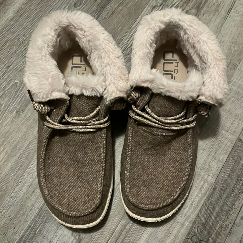 Cream fur hey dude shoes Britt